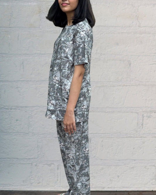 Marble Pattern T-Shirt & Pajama Set - Crew Neck Cotton Loungewear for Women in Pakistan, Summer Comfort